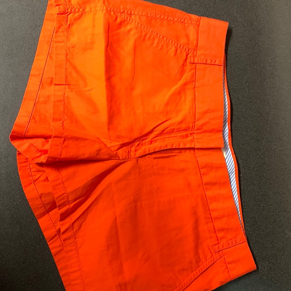 J Crew 💯 cotton broke in shorts